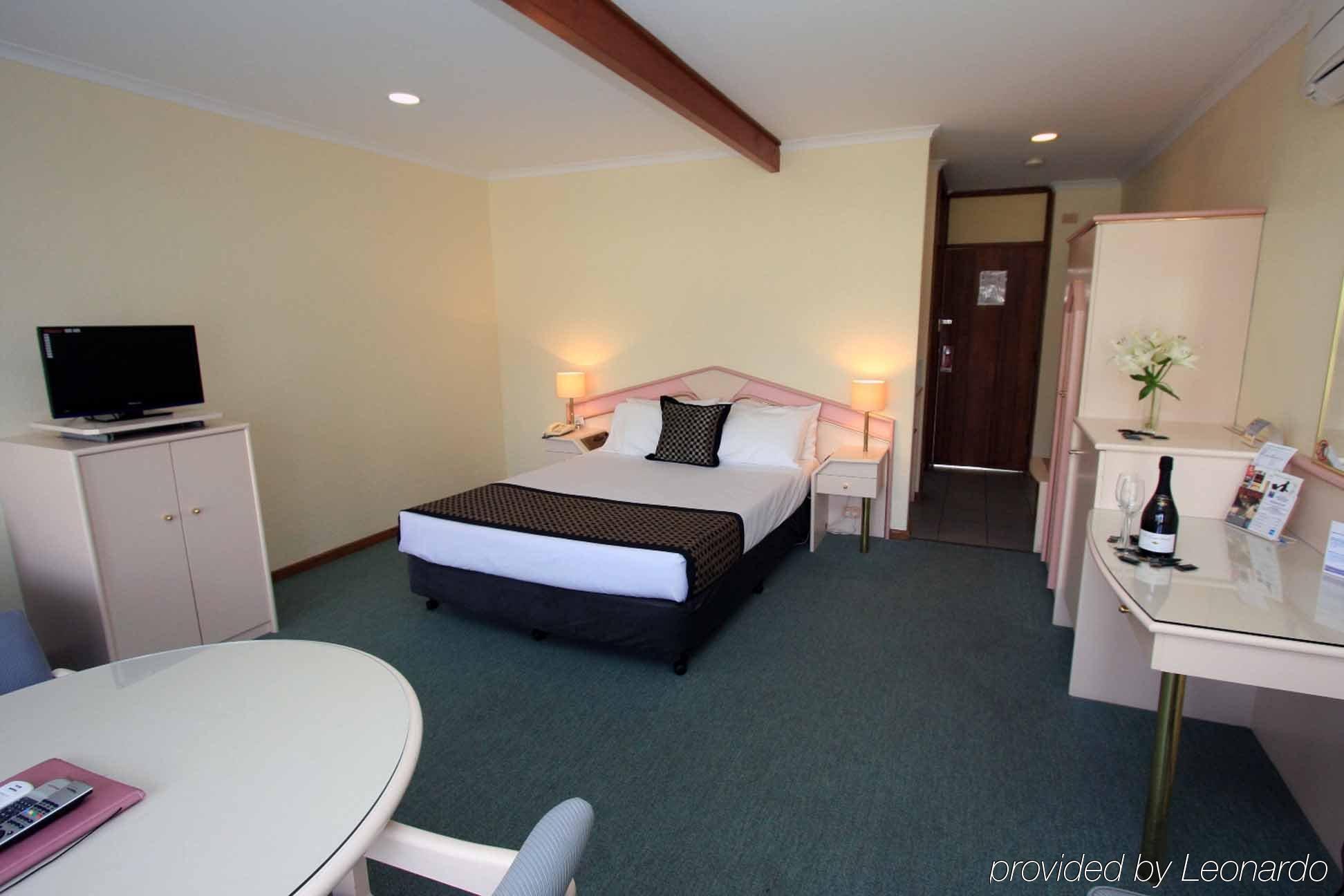 William Macintosh Motor Lodge Naracoorte Room photo