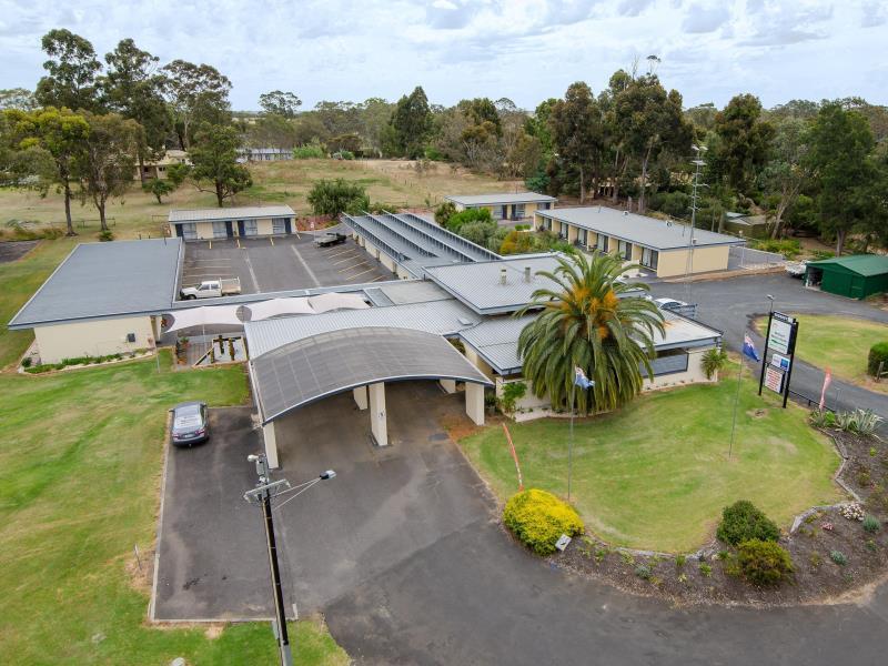 William Macintosh Motor Lodge Naracoorte Exterior photo