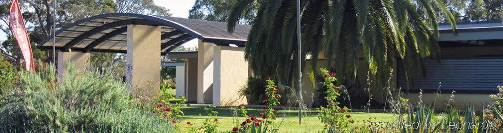 William Macintosh Motor Lodge Naracoorte Exterior photo
